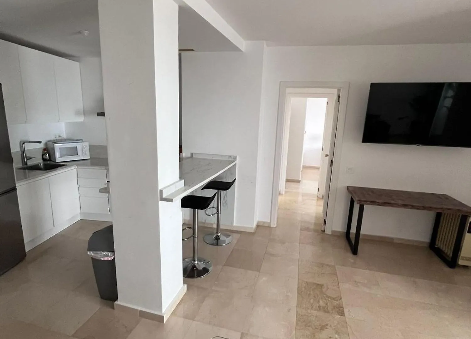2 Bedroom Apartment 8Th Floor Estepona Puerto