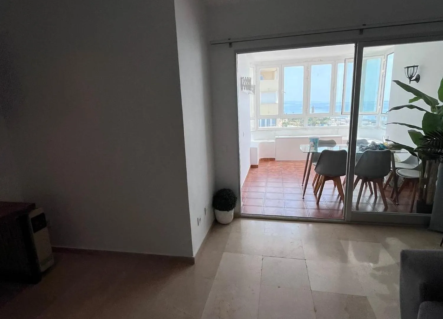 2 Bedroom Apartment 8Th Floor Estepona Puerto